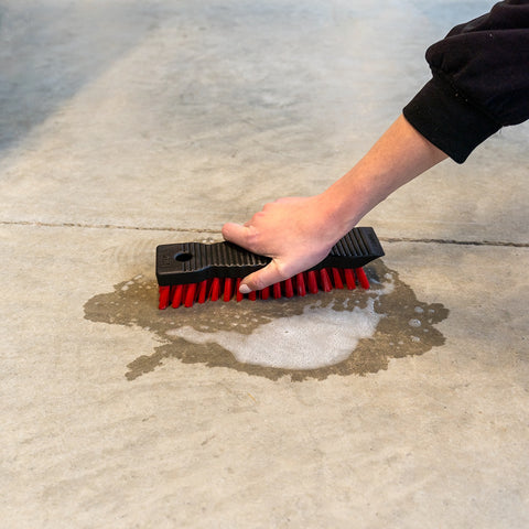 Heavy-Duty Scrub Brush 513 scrubbing a floor 