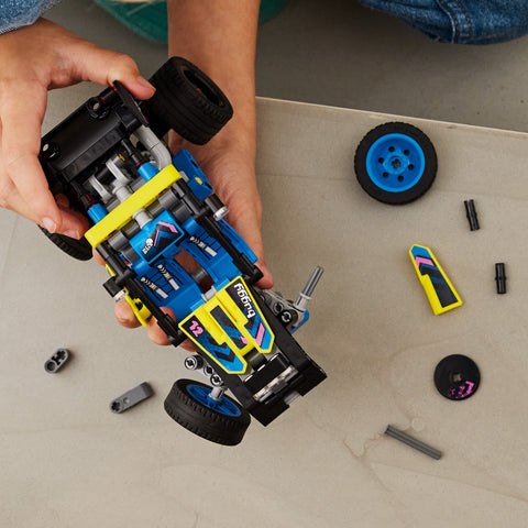LEGO Technic Off Road Buggy being assembled