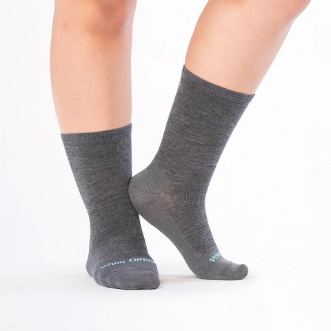 gray, Women's Solid Basic Lightweight Crew Socks 9513