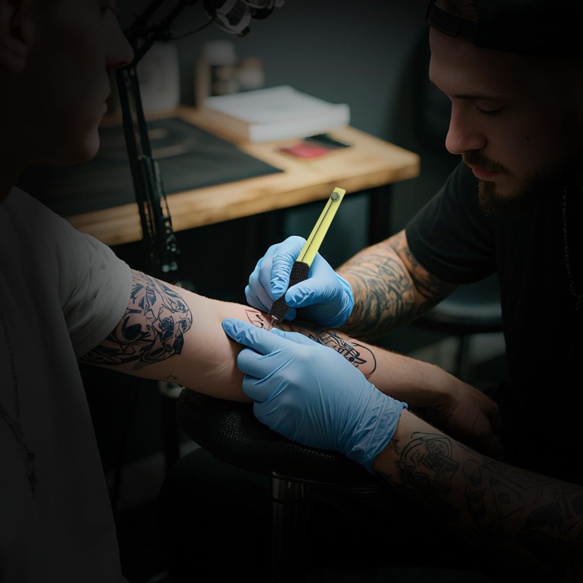 Atomus Hand Poke Tattoo Kit - Green - Tattoo Unleashed